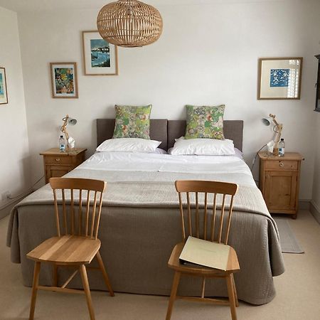 Number 19 B&B Chichester Room photo