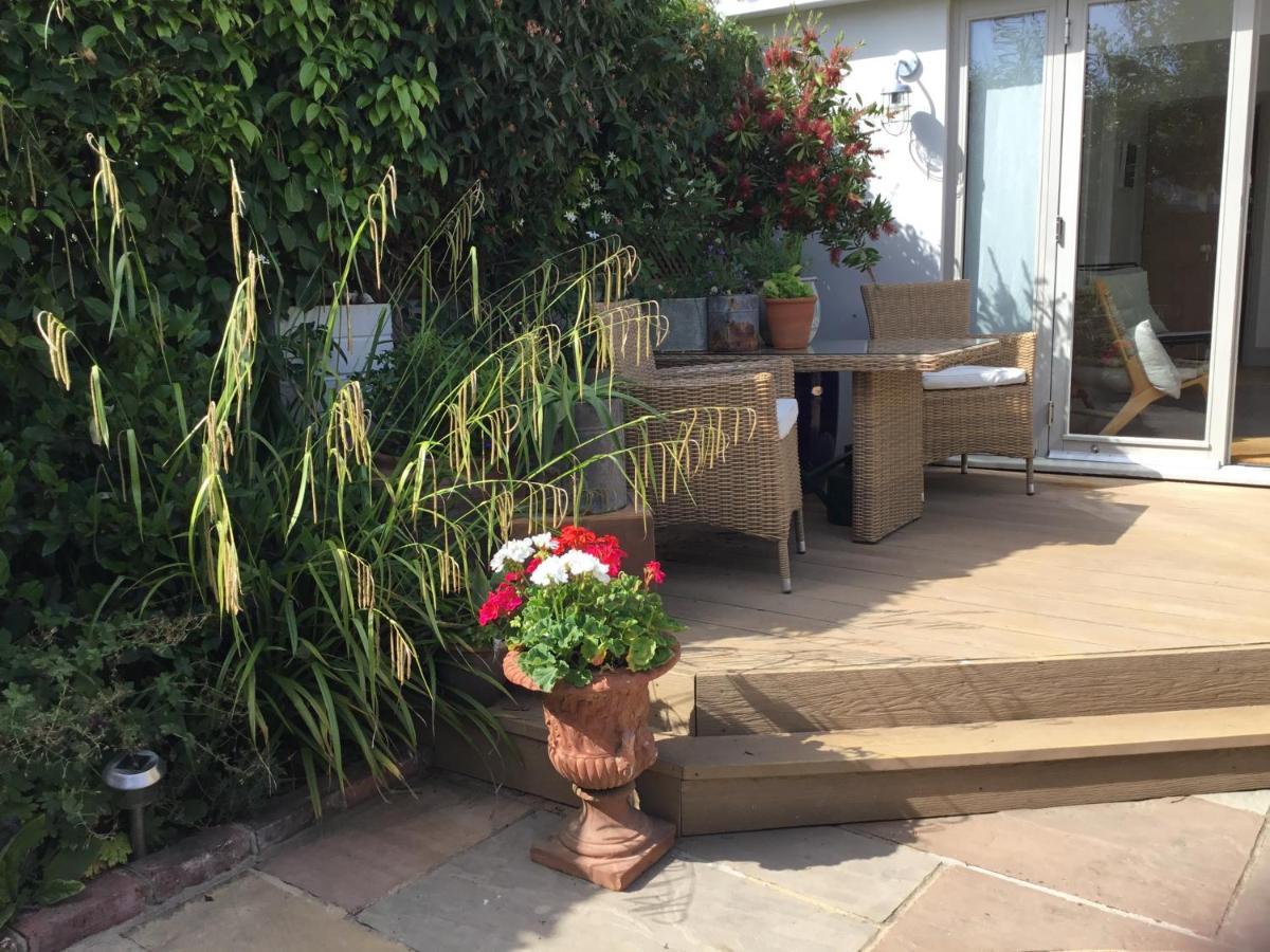 Number 19 B&B Chichester Exterior photo
